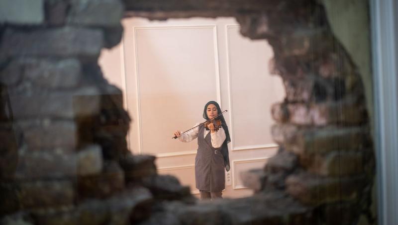 La chanson française, un symbole de paix et d'espoir face aux conflits mondiaux